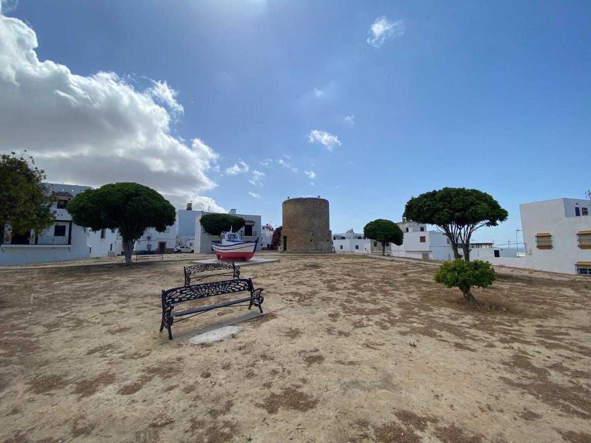 Casa Martin Calle Jurel, Viviendas Frente A La Playa En Barrio De Los Pescadores De Conil Conil De La Frontera Esterno foto
